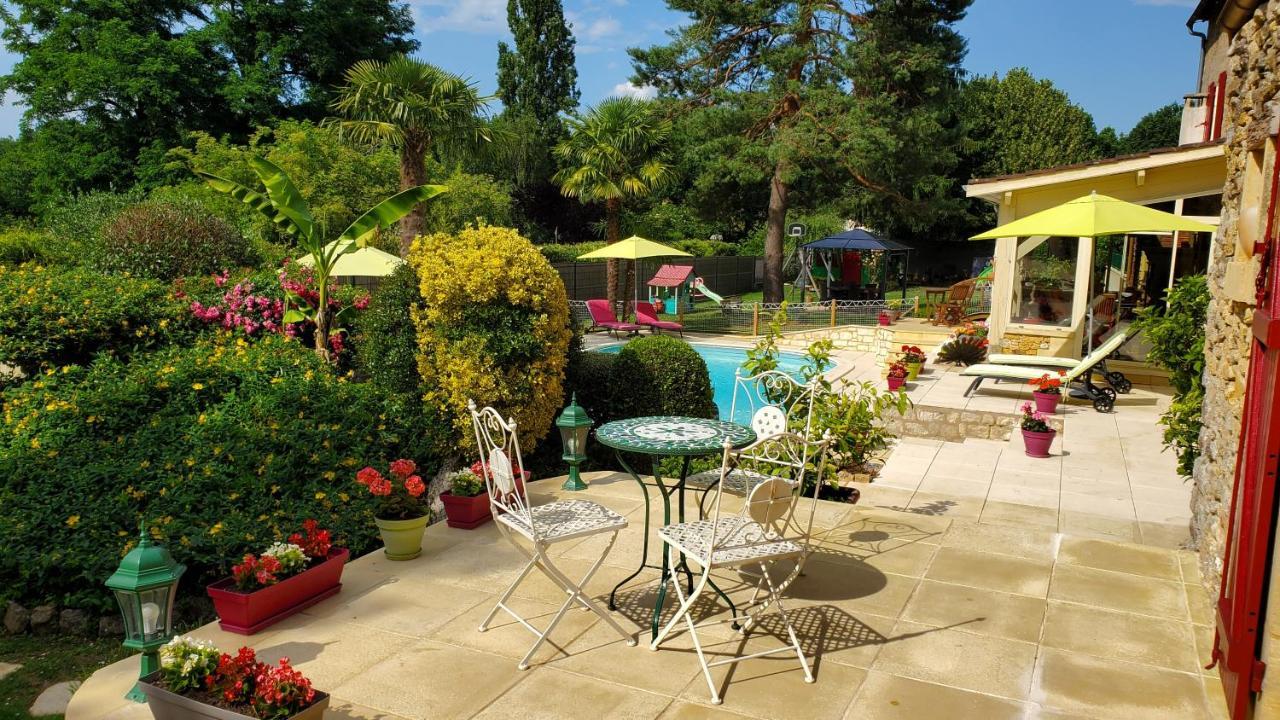 Domaine De La Dame Blanche Hotel Siorac-en-Perigord Exterior photo